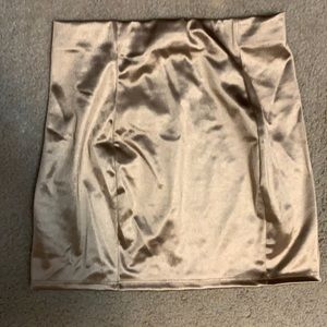 NWT Olive ole Gold bodycon skirt